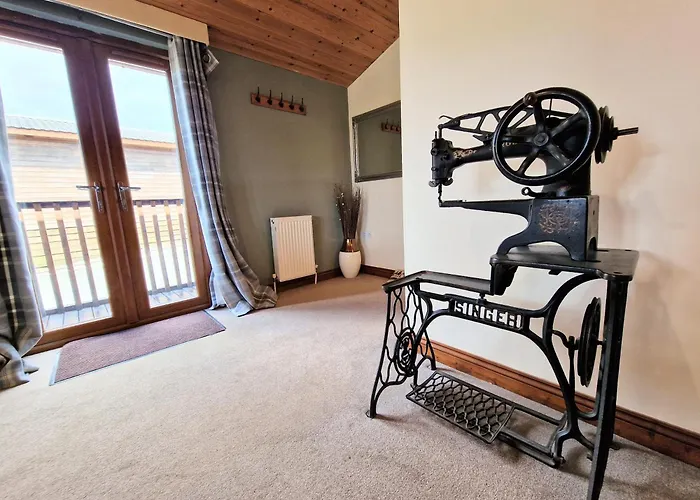 Lomond 2 With Private Hot Tub - Fife - Loch Leven - Lomond Hills